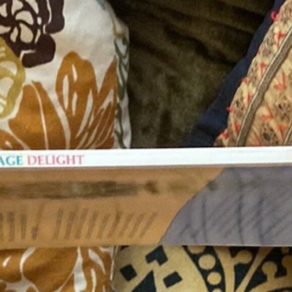 (VB).Vintage. Books. Garbage Delight. First Paperback Edition.1977. - Picture 3 of 7